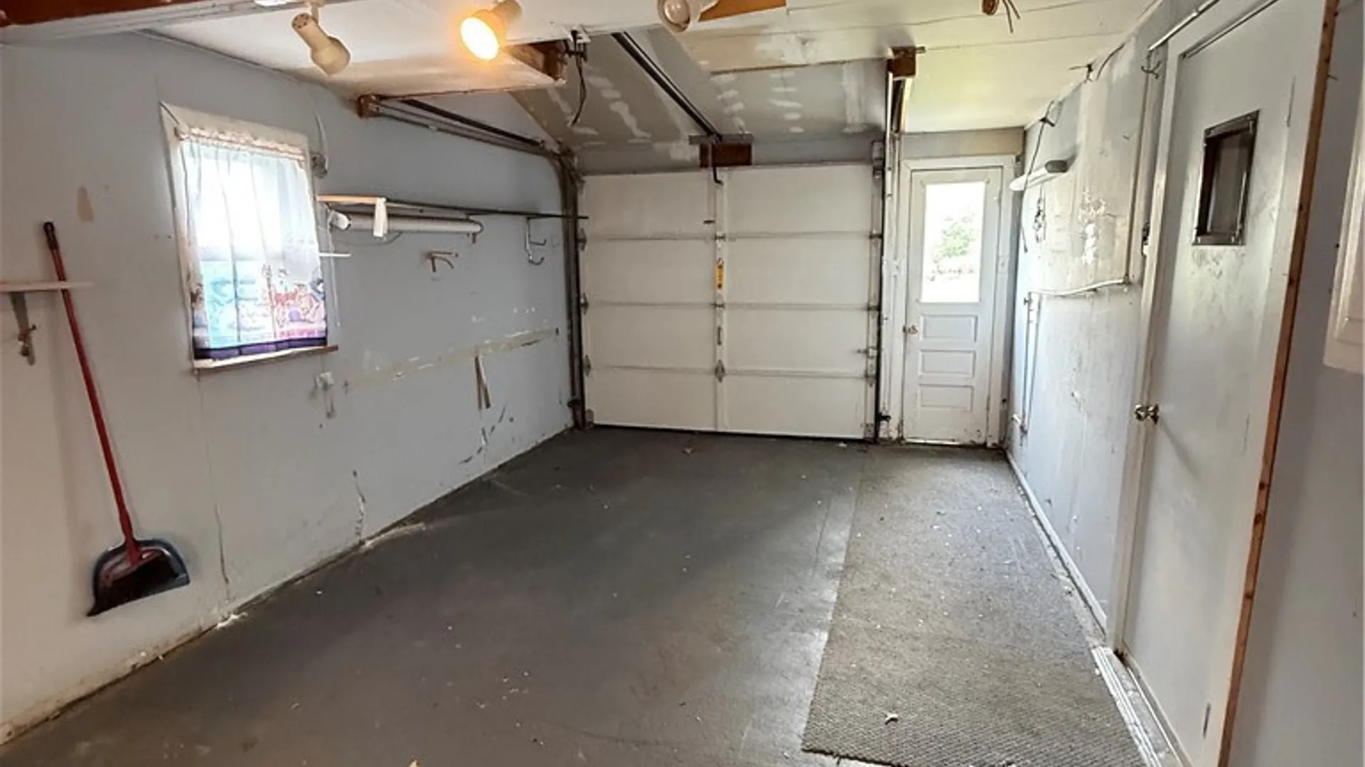 Property at 2716 Green Street, Brutus, NY 13166 5