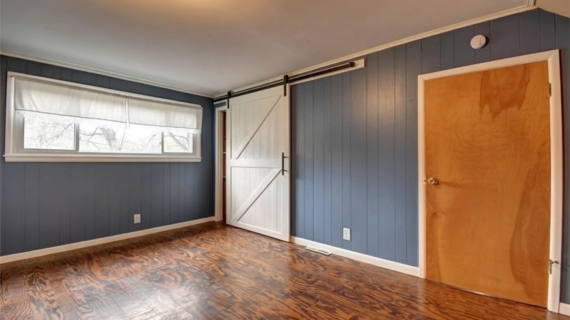 Property at 44 Century Drive, West Seneca, NY 14224 23
