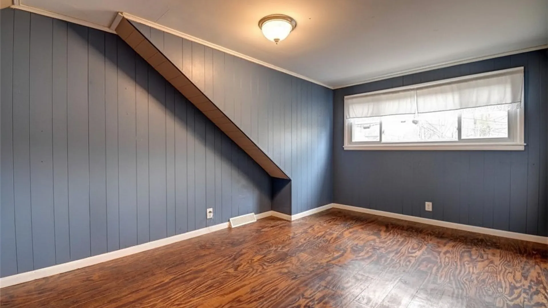 Property at 44 Century Drive, West Seneca, NY 14224 24