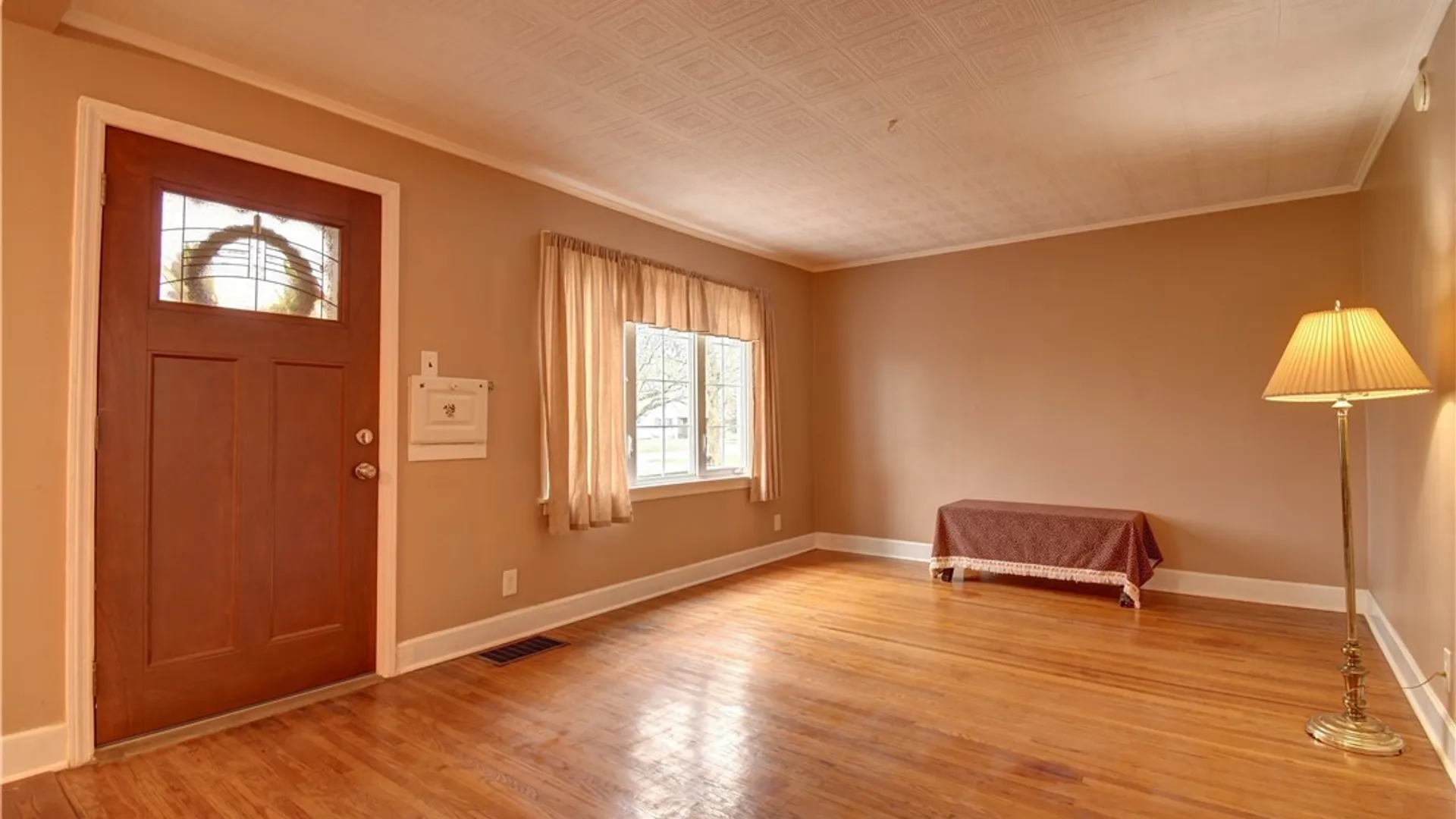 Property at 44 Century Drive, West Seneca, NY 14224 3