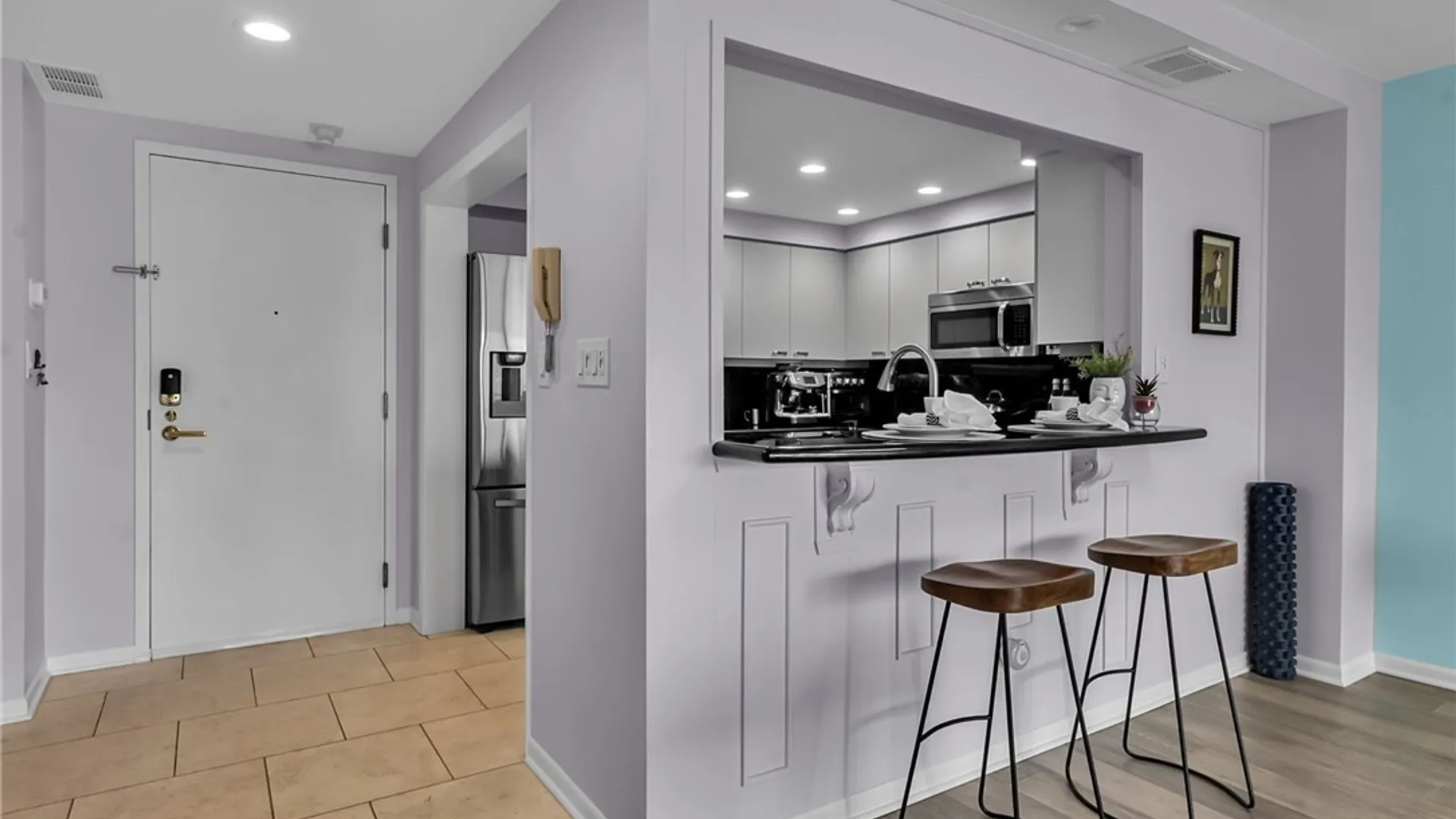 Property at 40 Waterfront Circle, Buffalo, NY 14202 2