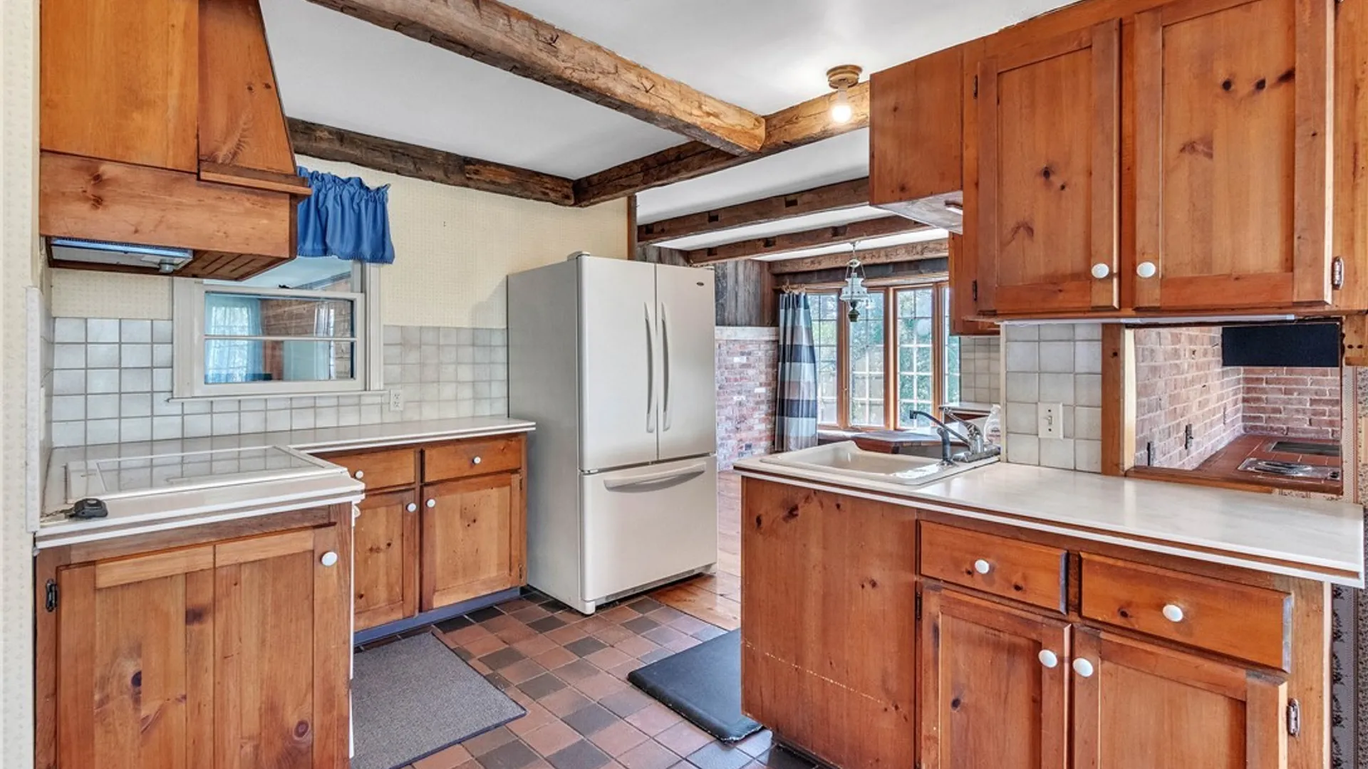 Property at 1225 91st Street, Niagara Falls, NY 14304 4