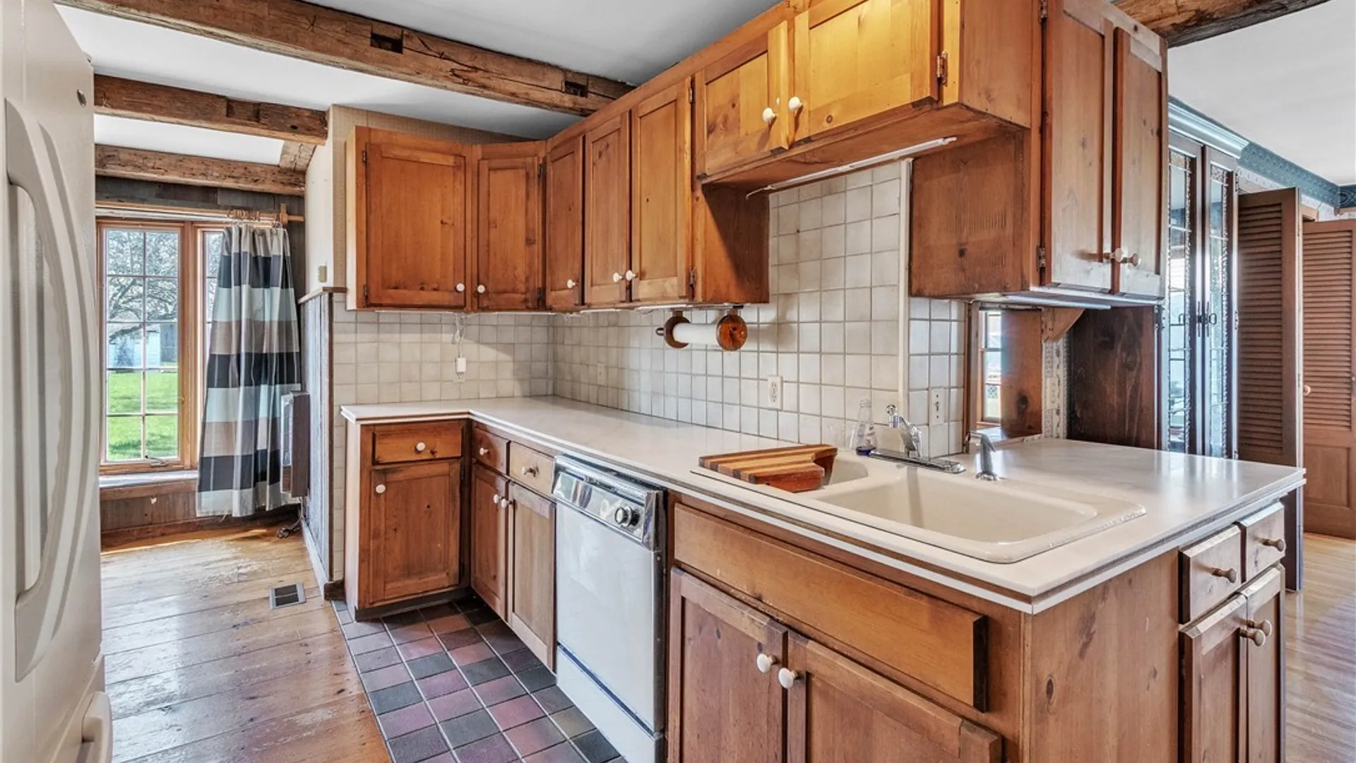 Property at 1225 91st Street, Niagara Falls, NY 14304 5