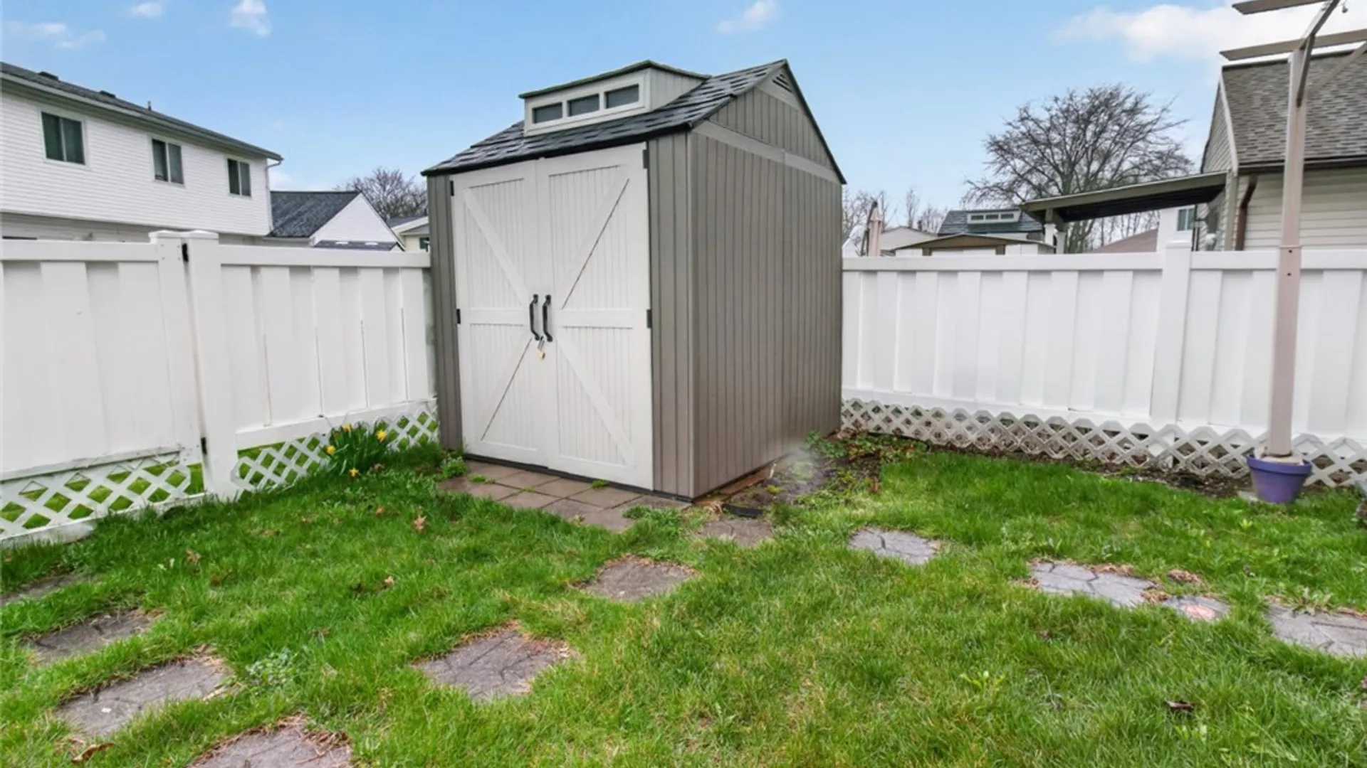 Property at 93 Windsorshire Drive, Ogden, NY 14624 35