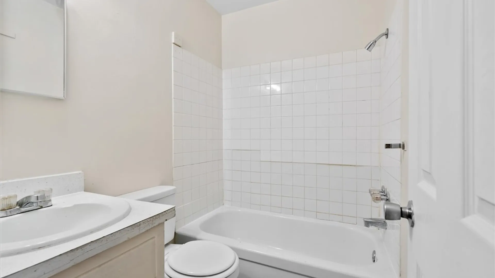 Property at 306 John Street, Syracuse, NY 13208 6