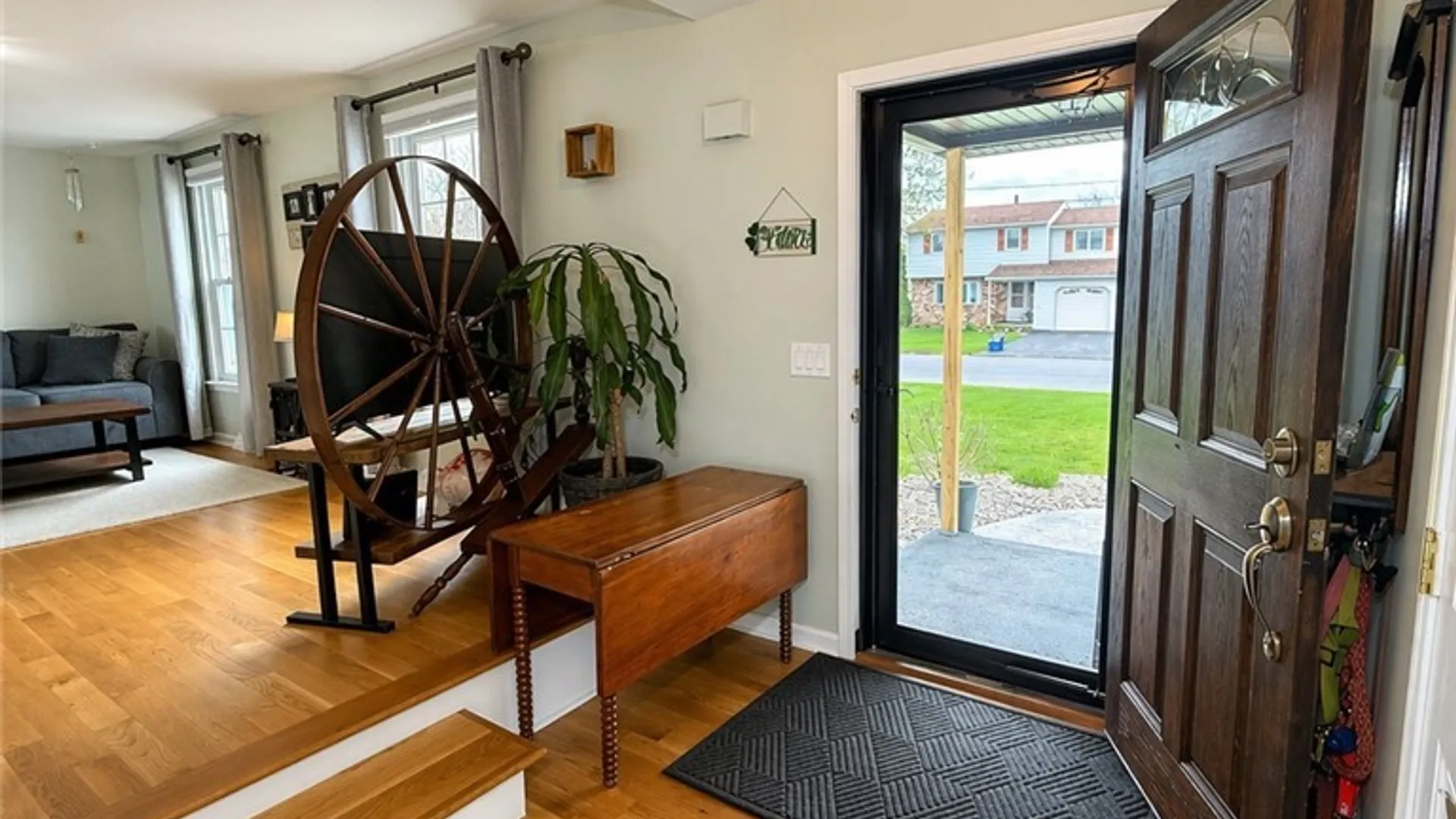 Property at 5343 Amalfi Drive, Clay, NY 13041 7