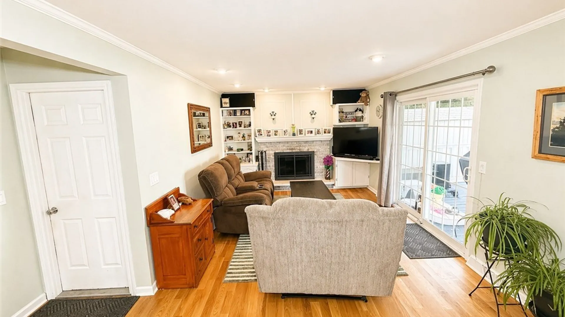 Property at 5343 Amalfi Drive, Clay, NY 13041 8