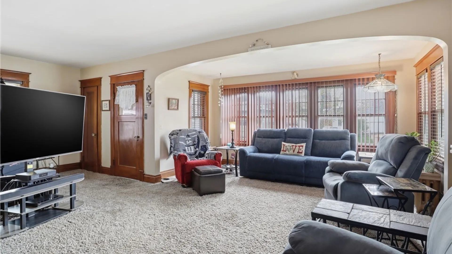 Property at 55 Washington Avenue, Tonawanda, NY 14217 4