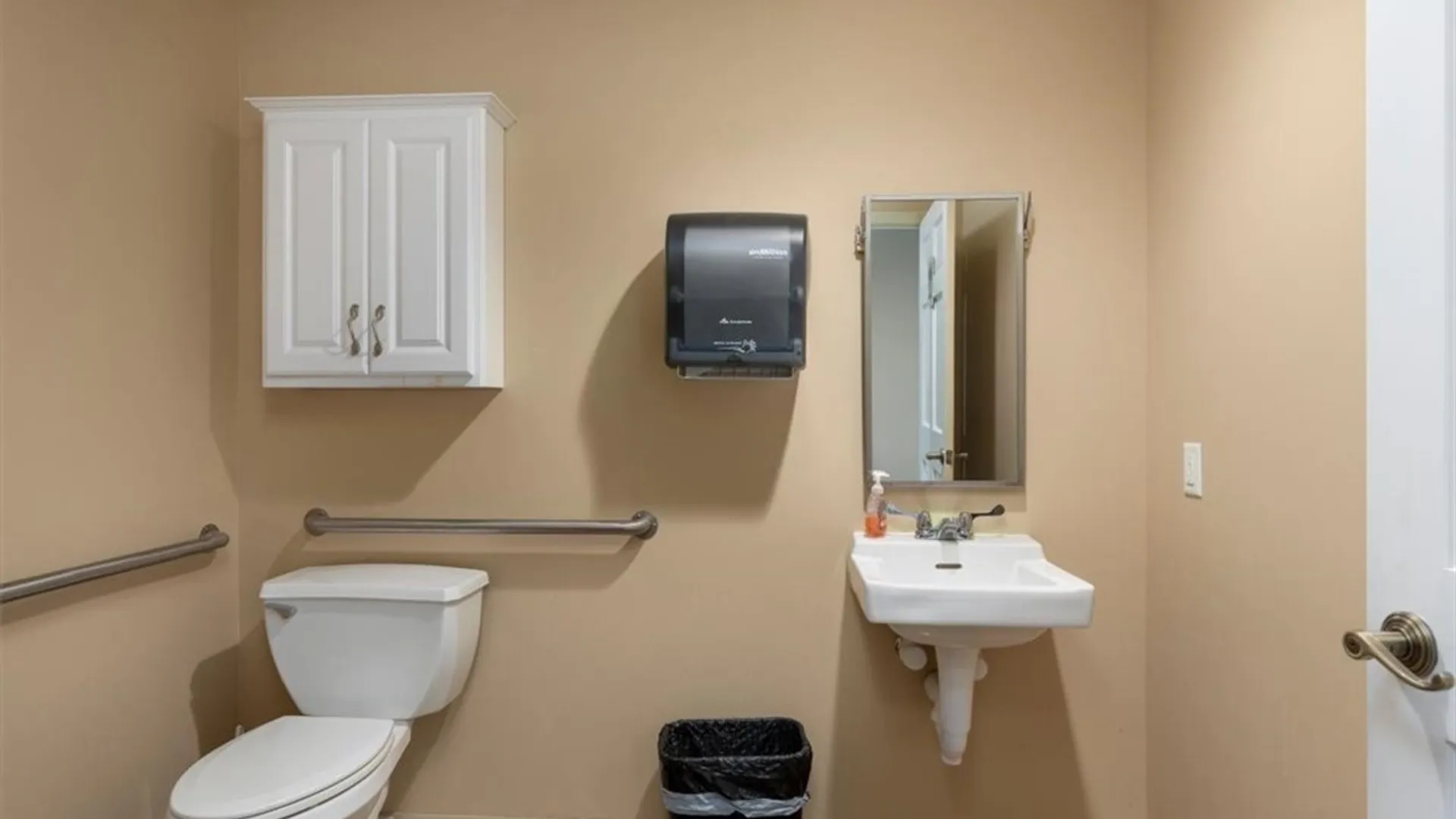 Property at 305 Main Street, Aurora, NY 14052 22