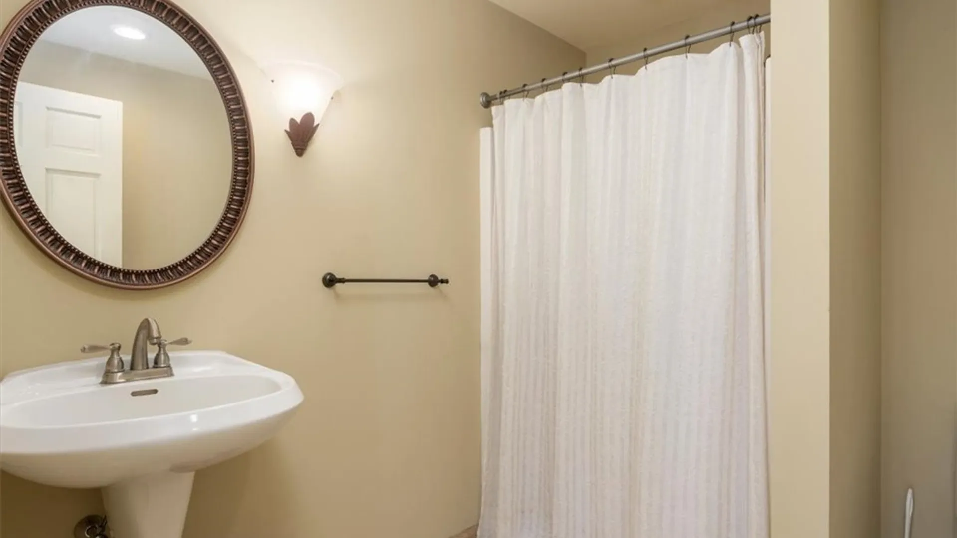 Property at 305 Main Street, Aurora, NY 14052 37