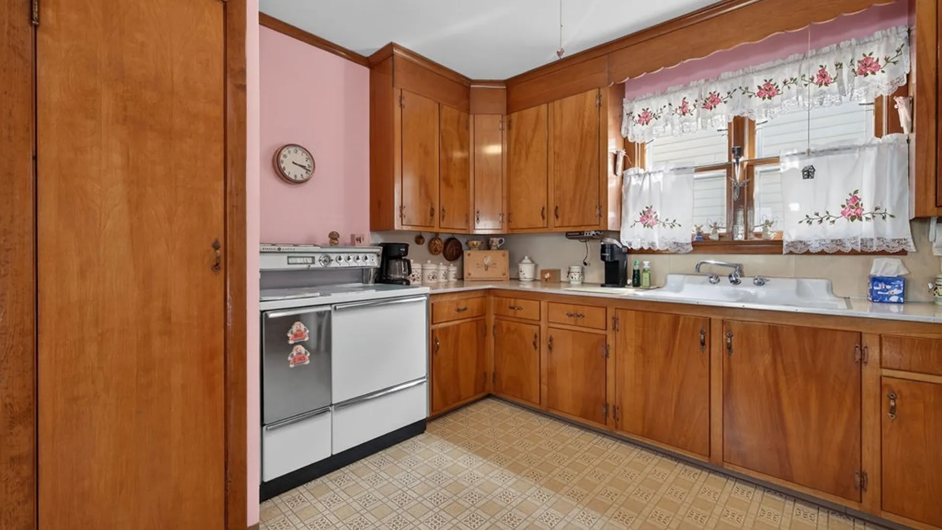 Property at 210 Freeman Avenue, Geddes, NY 13209 23