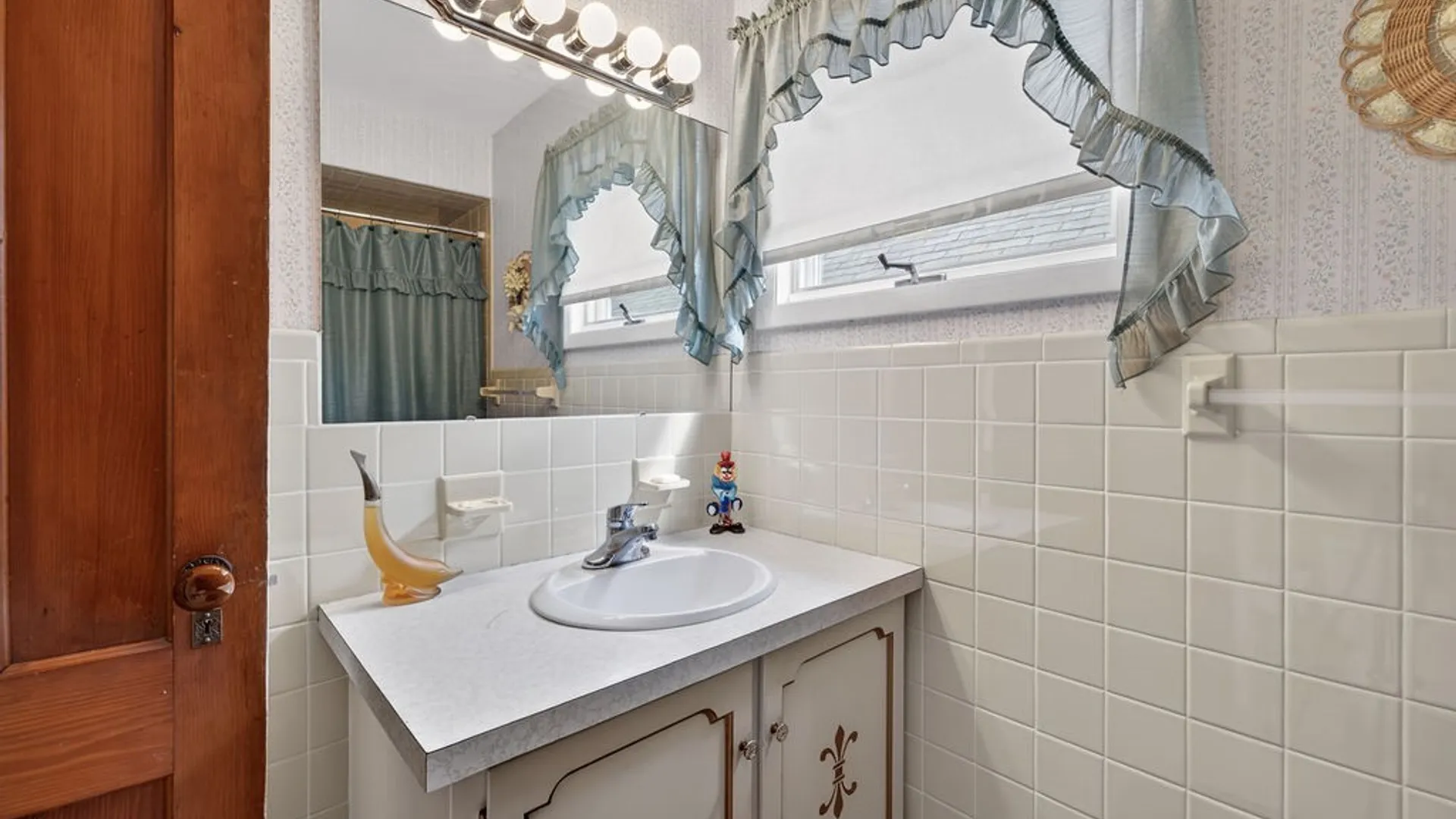 Property at 210 Freeman Avenue, Geddes, NY 13209 41