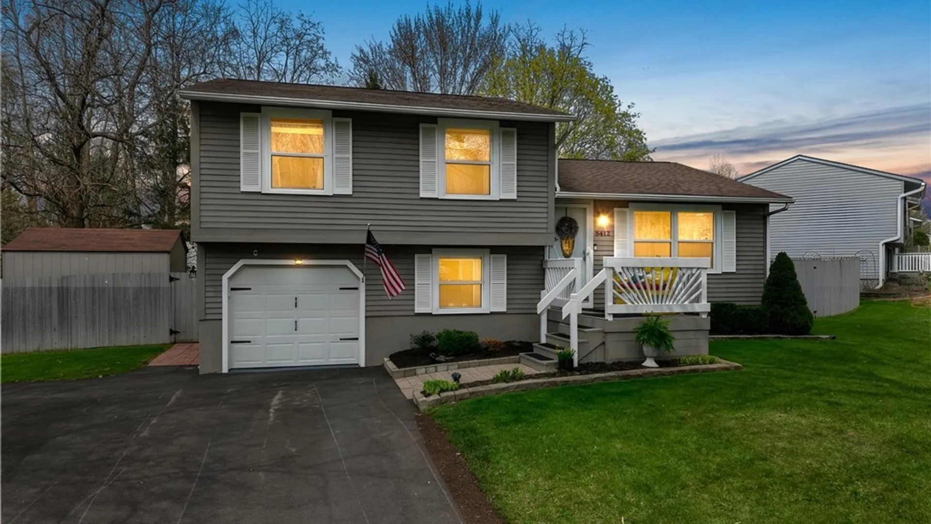 Property at 8412 Sextant Drive, Clay, NY 13027 2