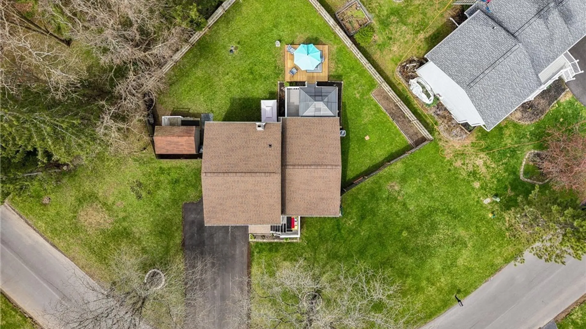 Property at 8412 Sextant Drive, Clay, NY 13027 41