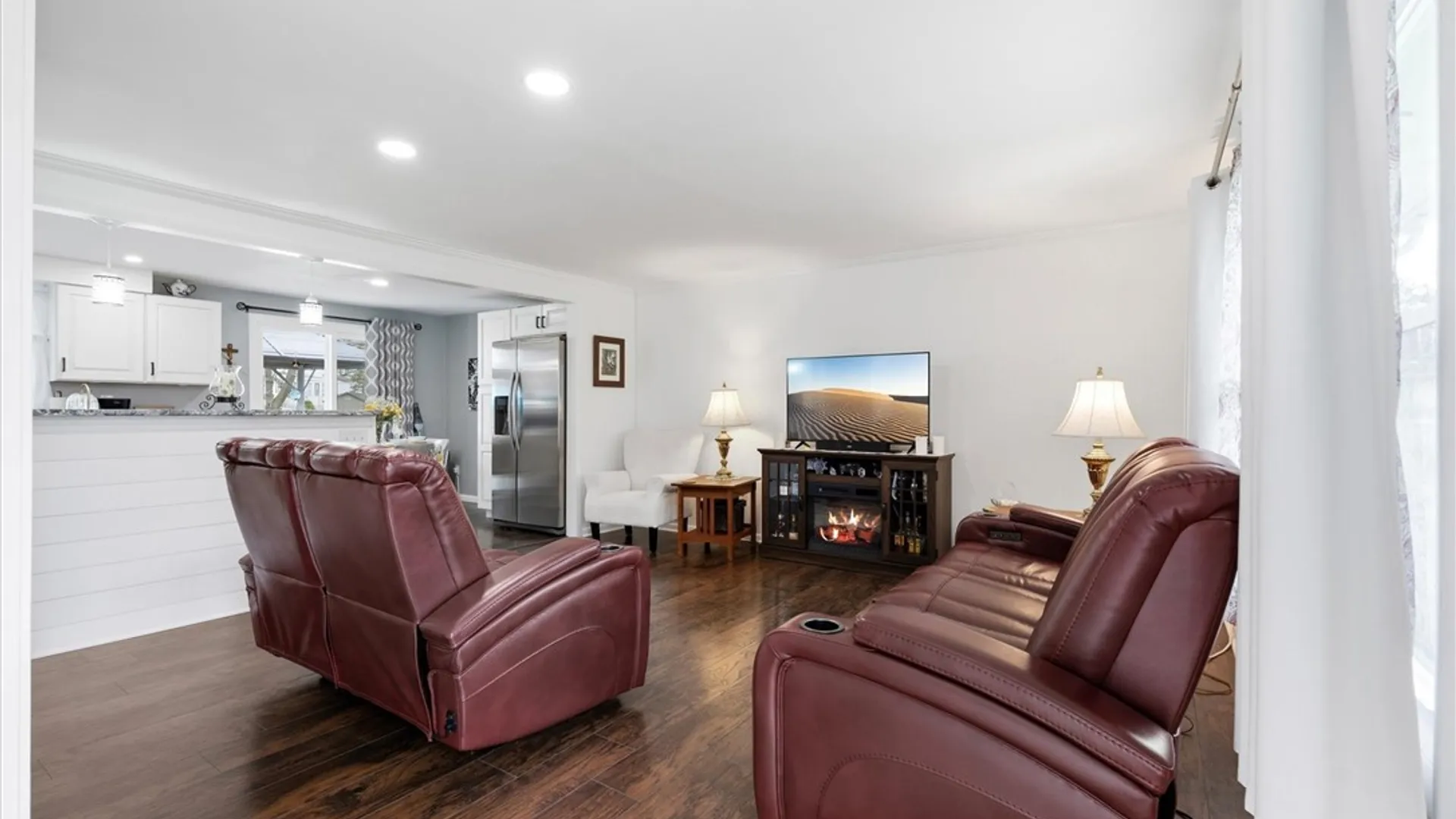 Property at 8412 Sextant Drive, Clay, NY 13027 7