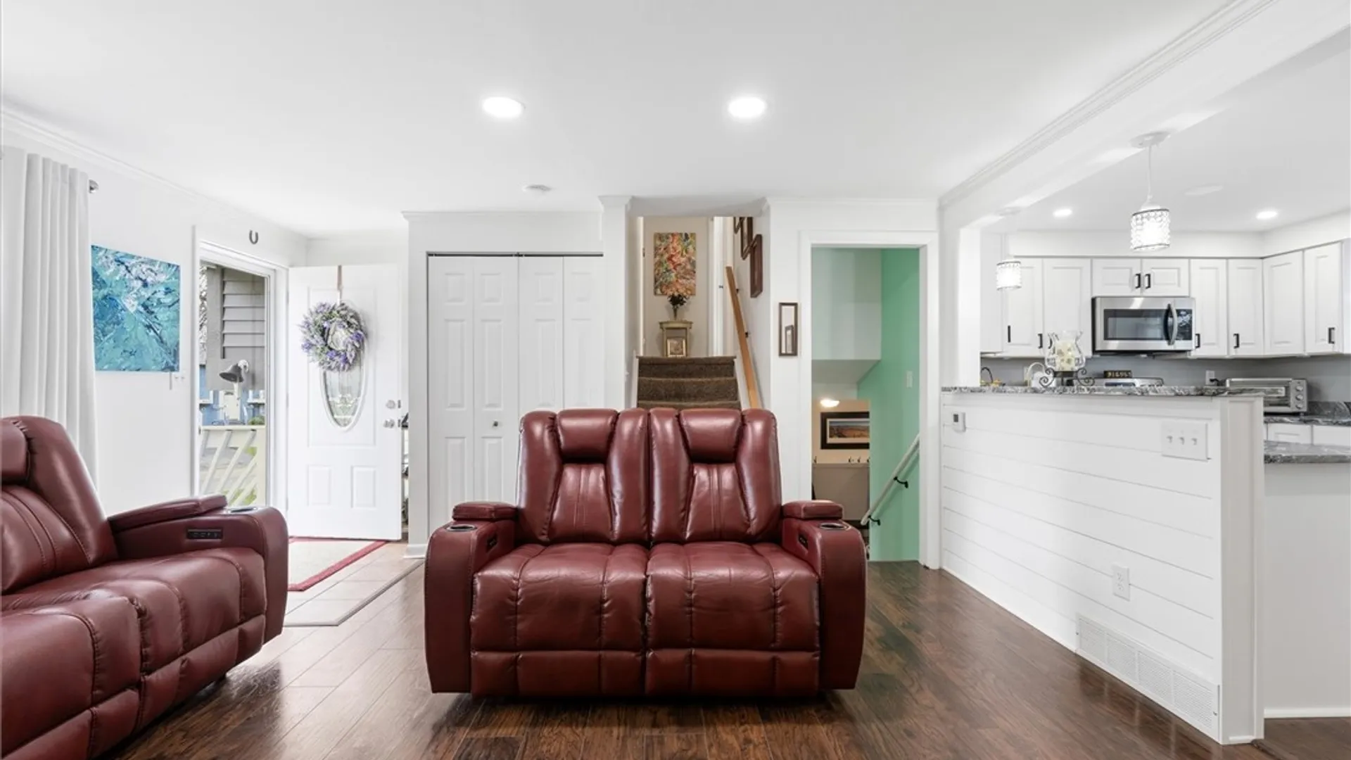 Property at 8412 Sextant Drive, Clay, NY 13027 8