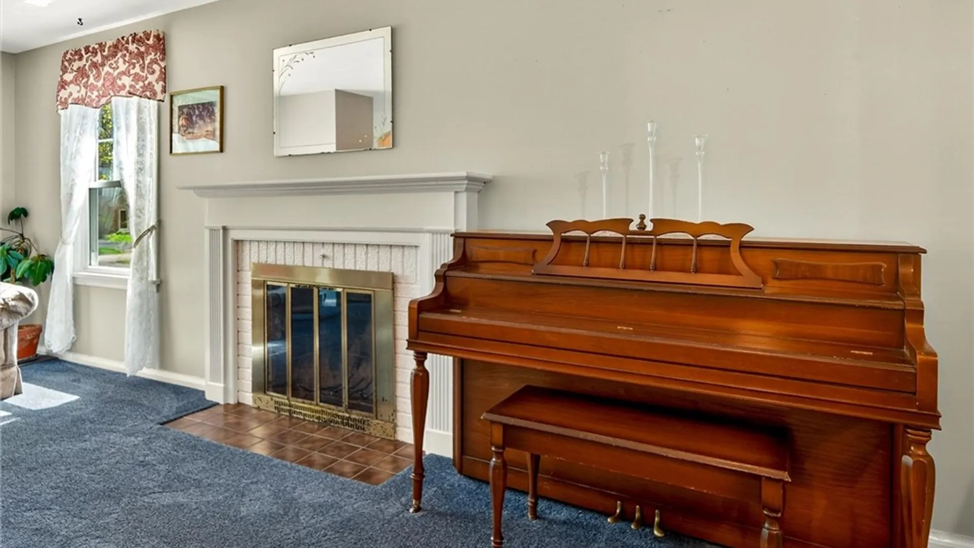 Property at 75 Park Lane, Brighton, NY 14625 16