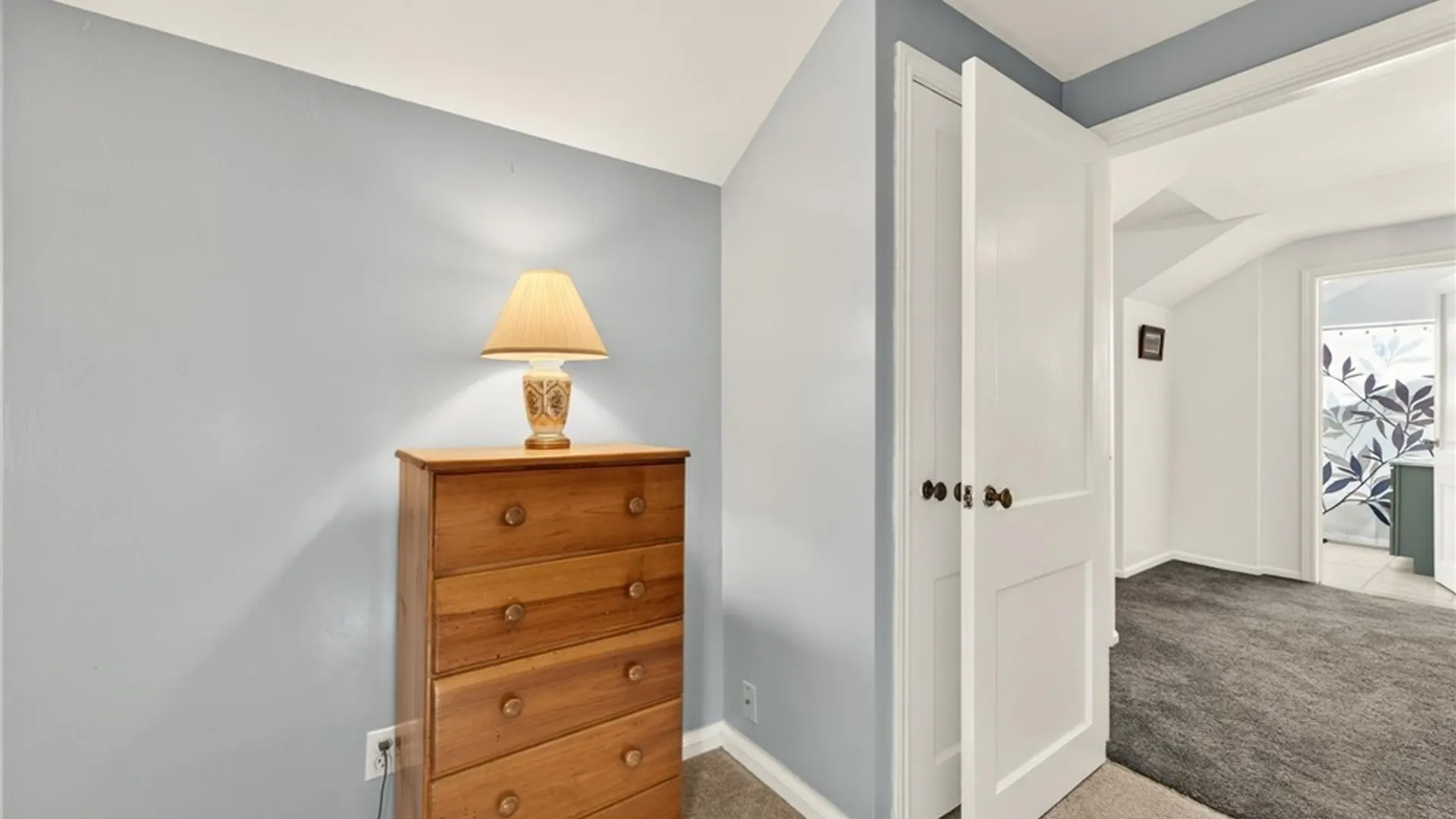 Property at 75 Park Lane, Brighton, NY 14625 32