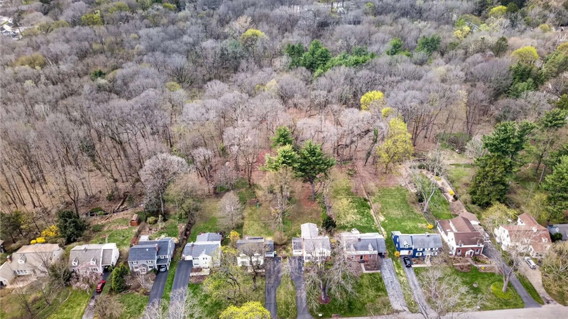 Property at 75 Park Lane, Brighton, NY 14625 9