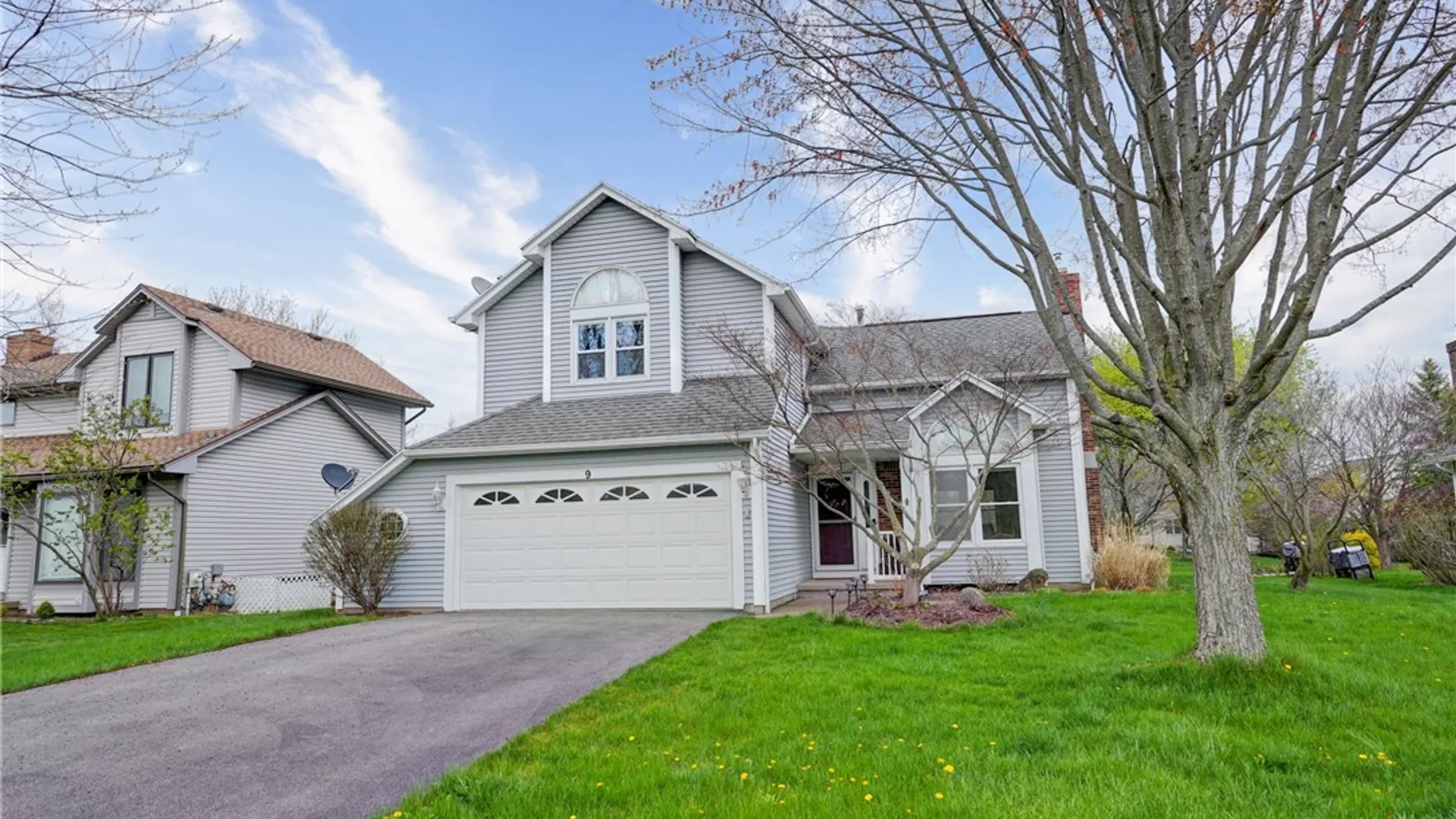 Property at 9 White Oak Bend, Chili, NY 14624 2