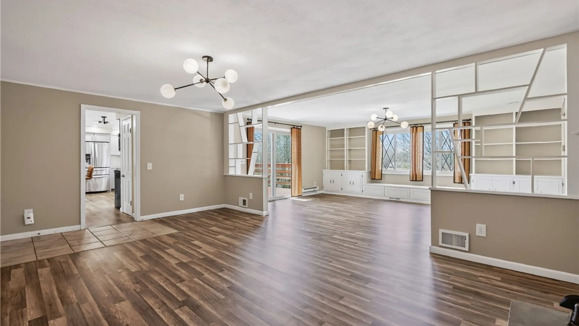 Property at 5 Chesham Way, Perinton, NY 14450 11