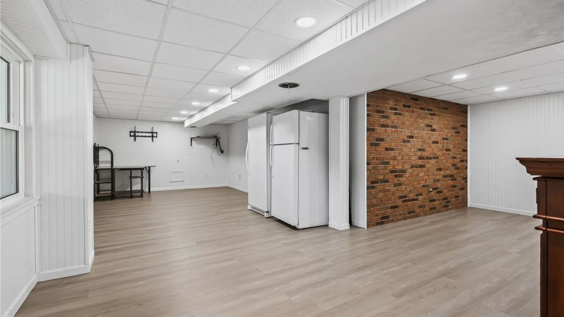 Property at 5 Chesham Way, Perinton, NY 14450 31