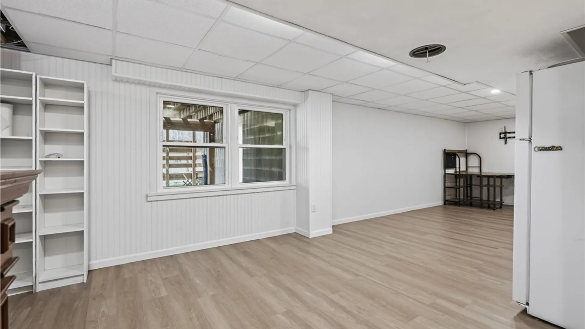 Property at 5 Chesham Way, Perinton, NY 14450 32