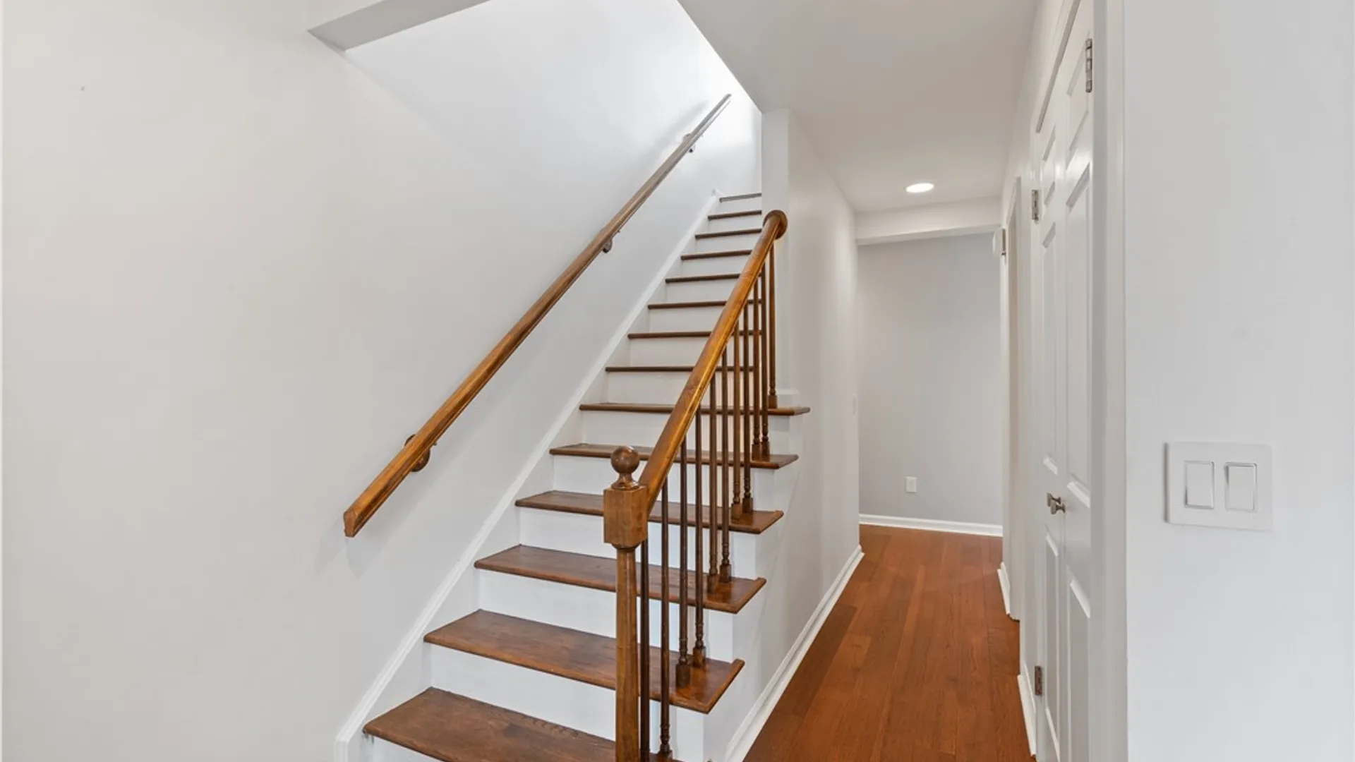 Property at 10 Selden Street, Rochester, NY 14605 20