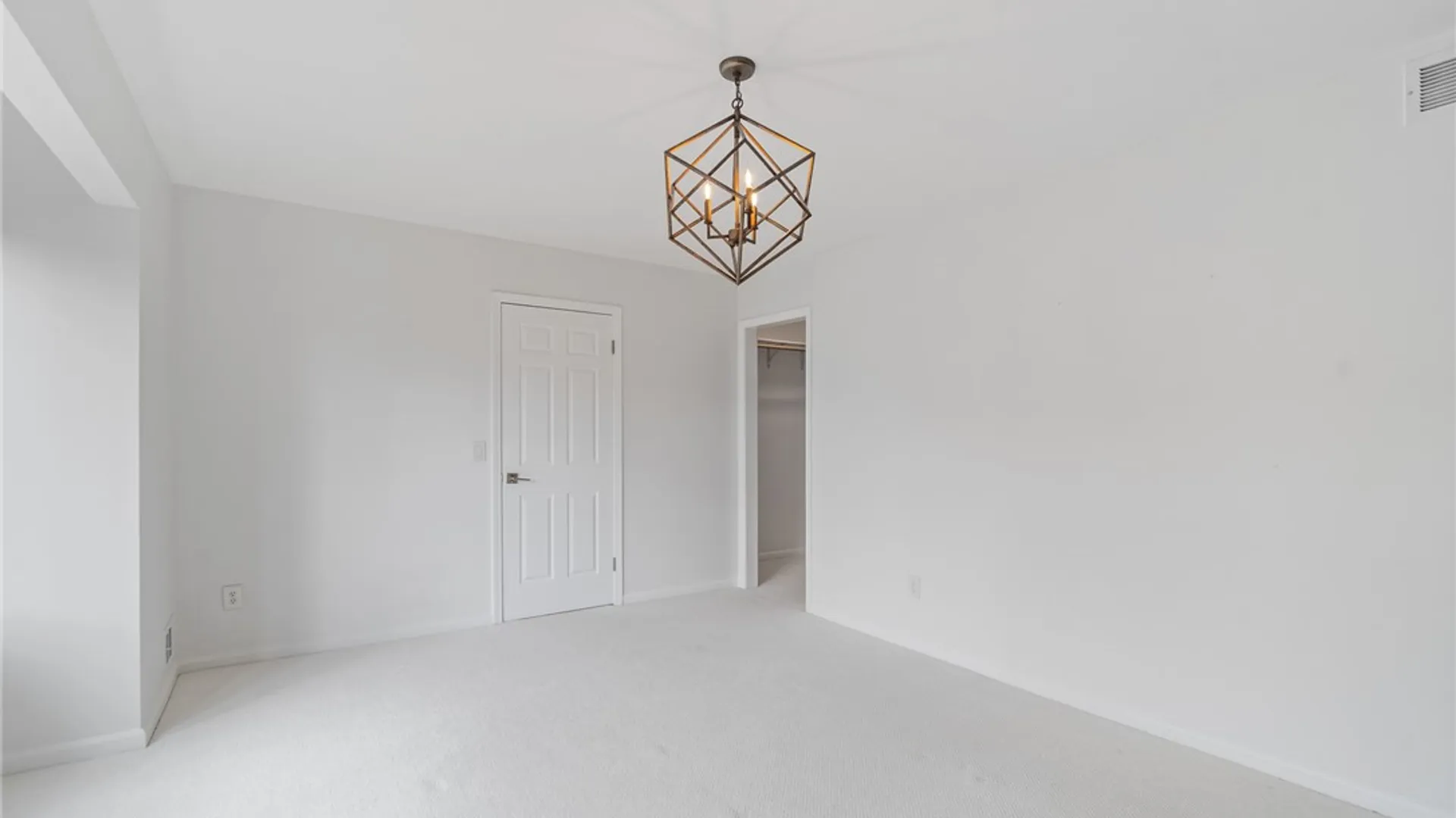 Property at 10 Selden Street, Rochester, NY 14605 28
