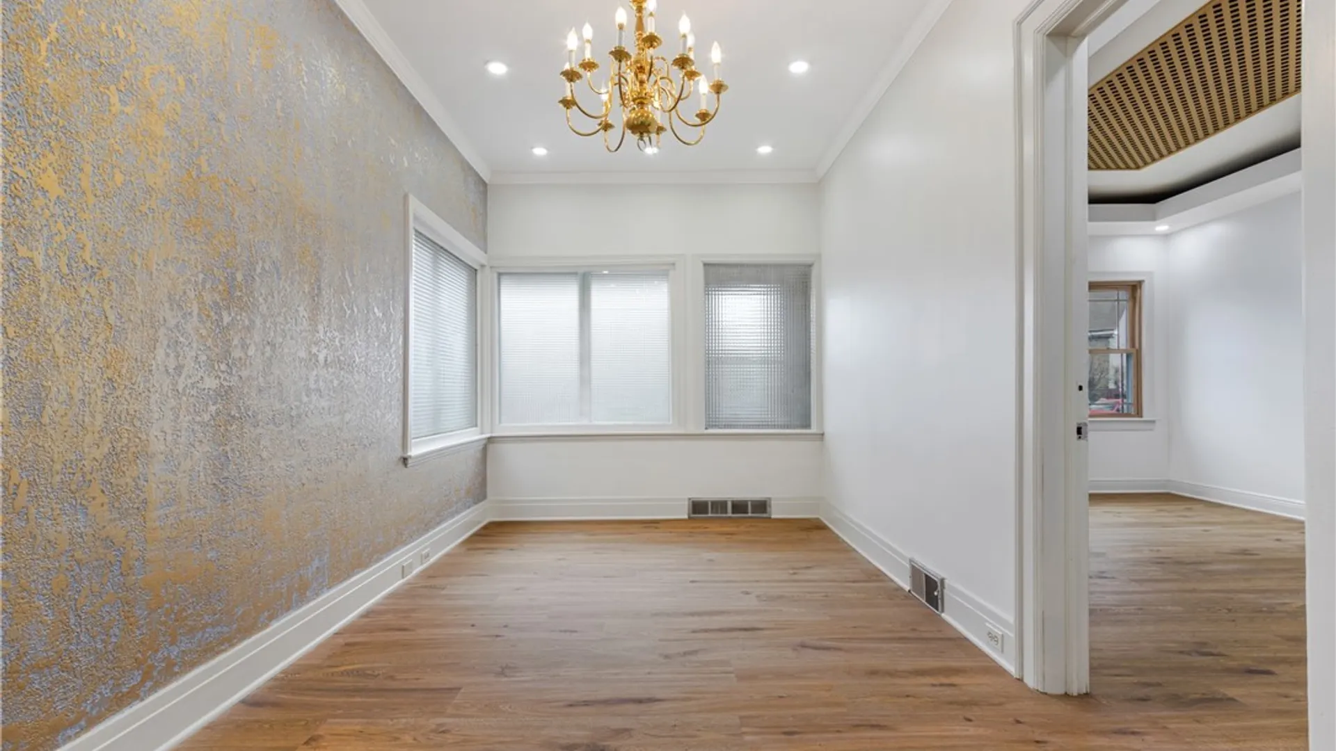 Property at 152 Military Road, Buffalo, NY 14207 11