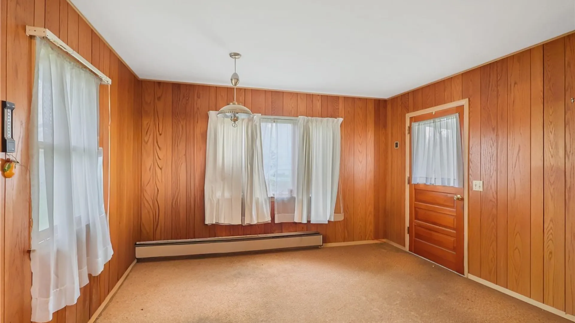 Property at 112 Gillespie Avenue, Camillus, NY 13219 15