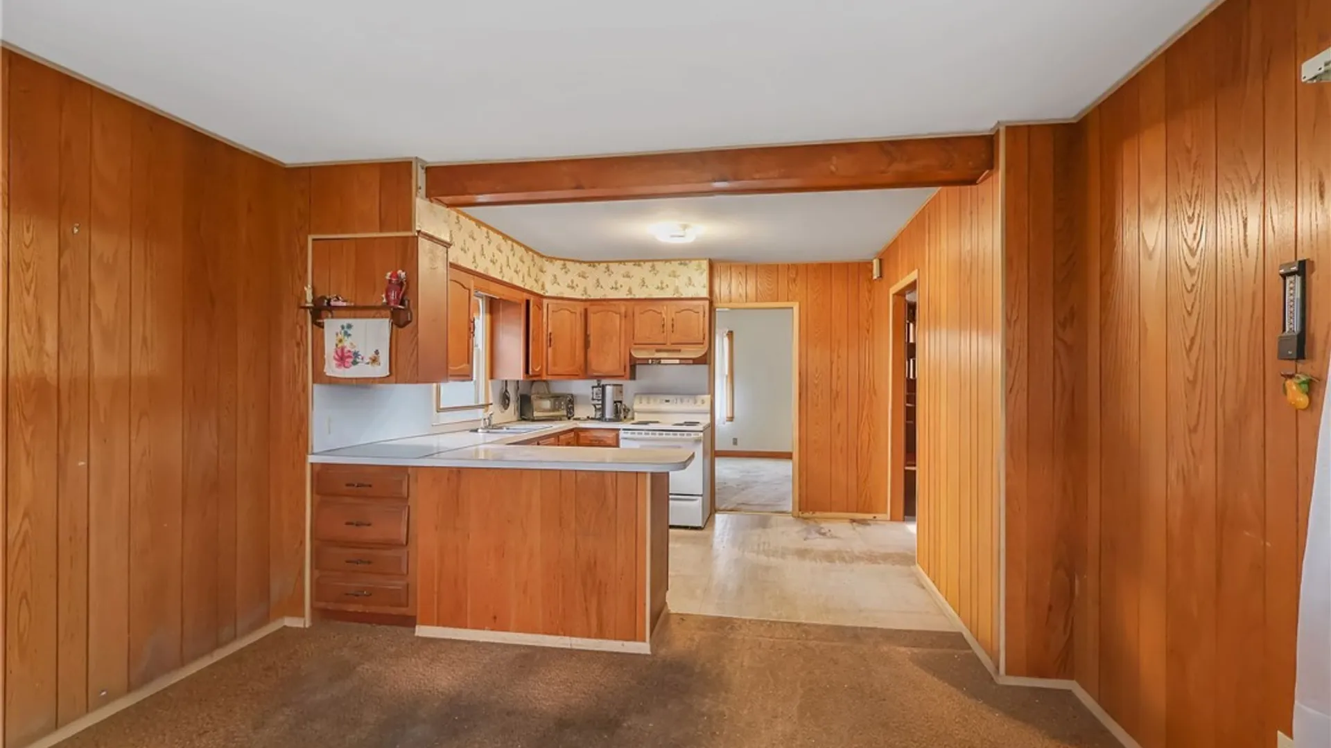 Property at 112 Gillespie Avenue, Camillus, NY 13219 17