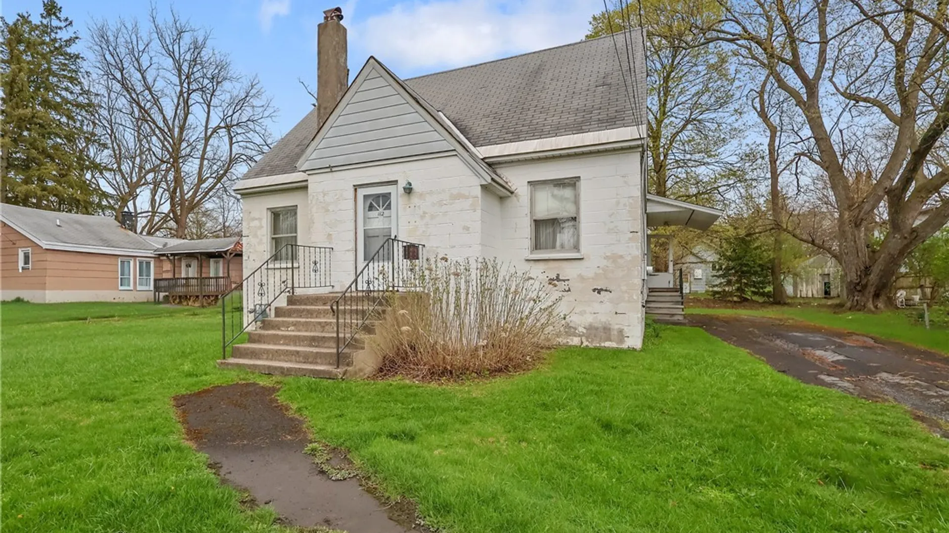 Property at 112 Gillespie Avenue, Camillus, NY 13219 3