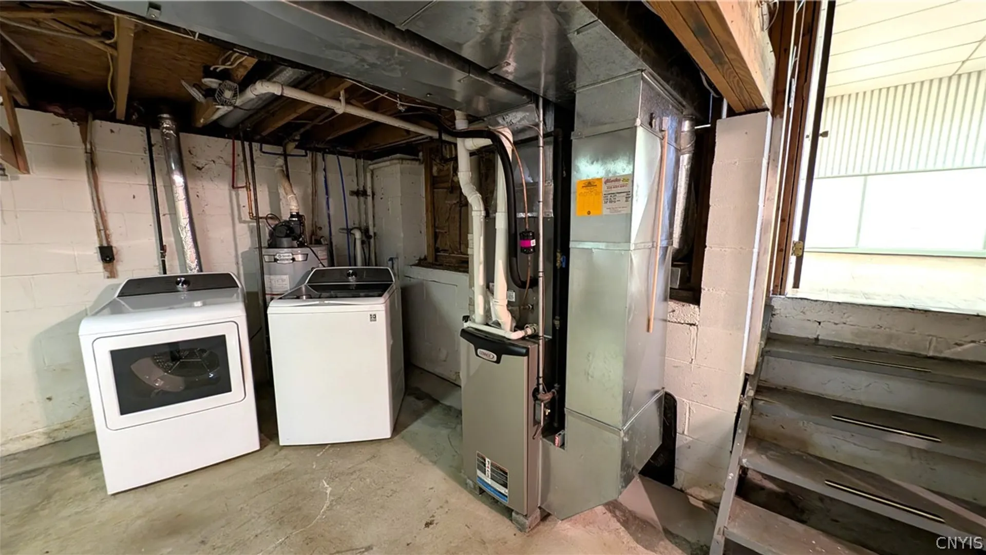 Property at 5068 Hackberry Lane, Clay, NY 13041 16