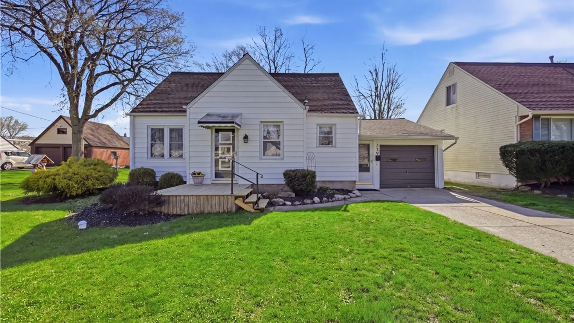 Property at 239 Oehman Boulevard, Cheektowaga, NY 14225 2