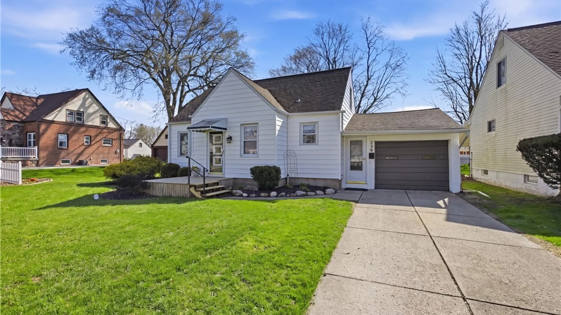 Property at 239 Oehman Boulevard, Cheektowaga, NY 14225 3