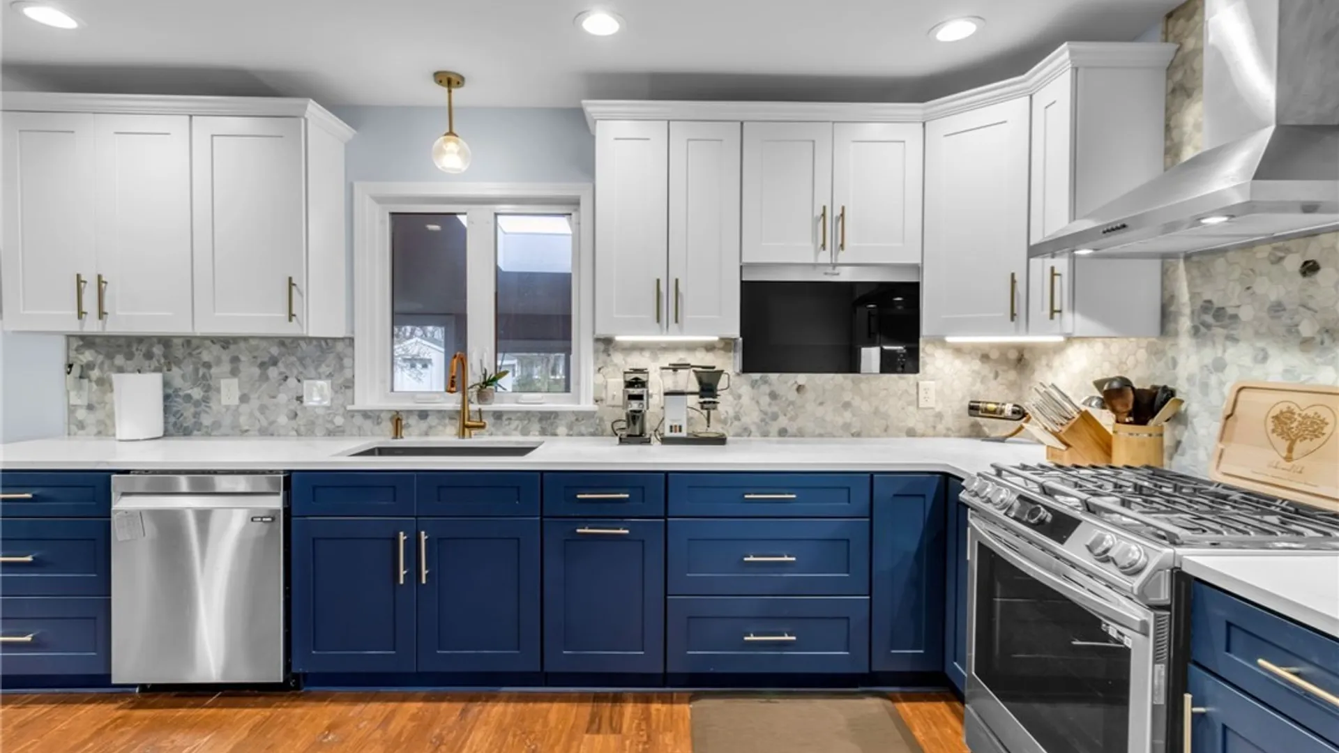 Property at 87 Lynncrest, Cheektowaga, NY 14225 15