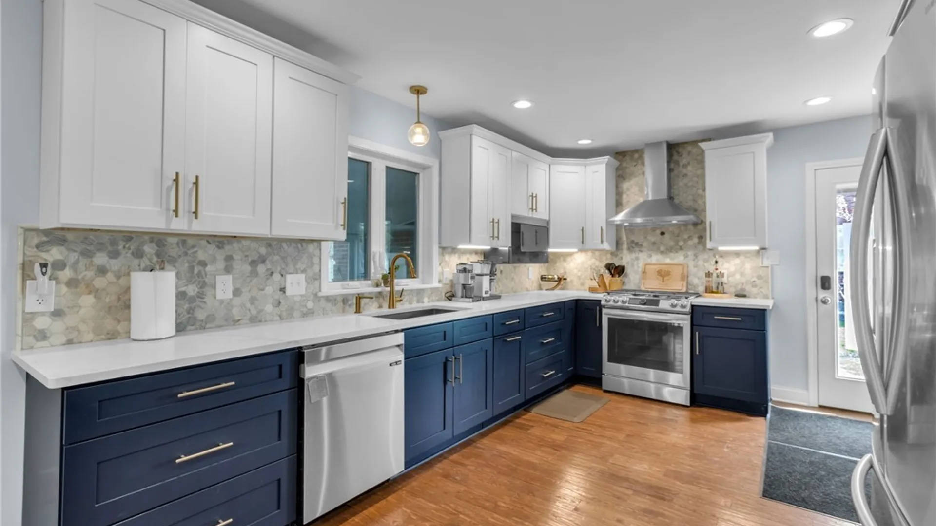 Property at 87 Lynncrest, Cheektowaga, NY 14225 17