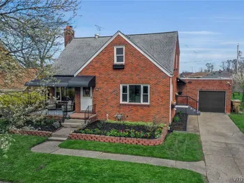 Property at 87 Lynncrest, Cheektowaga, NY 14225