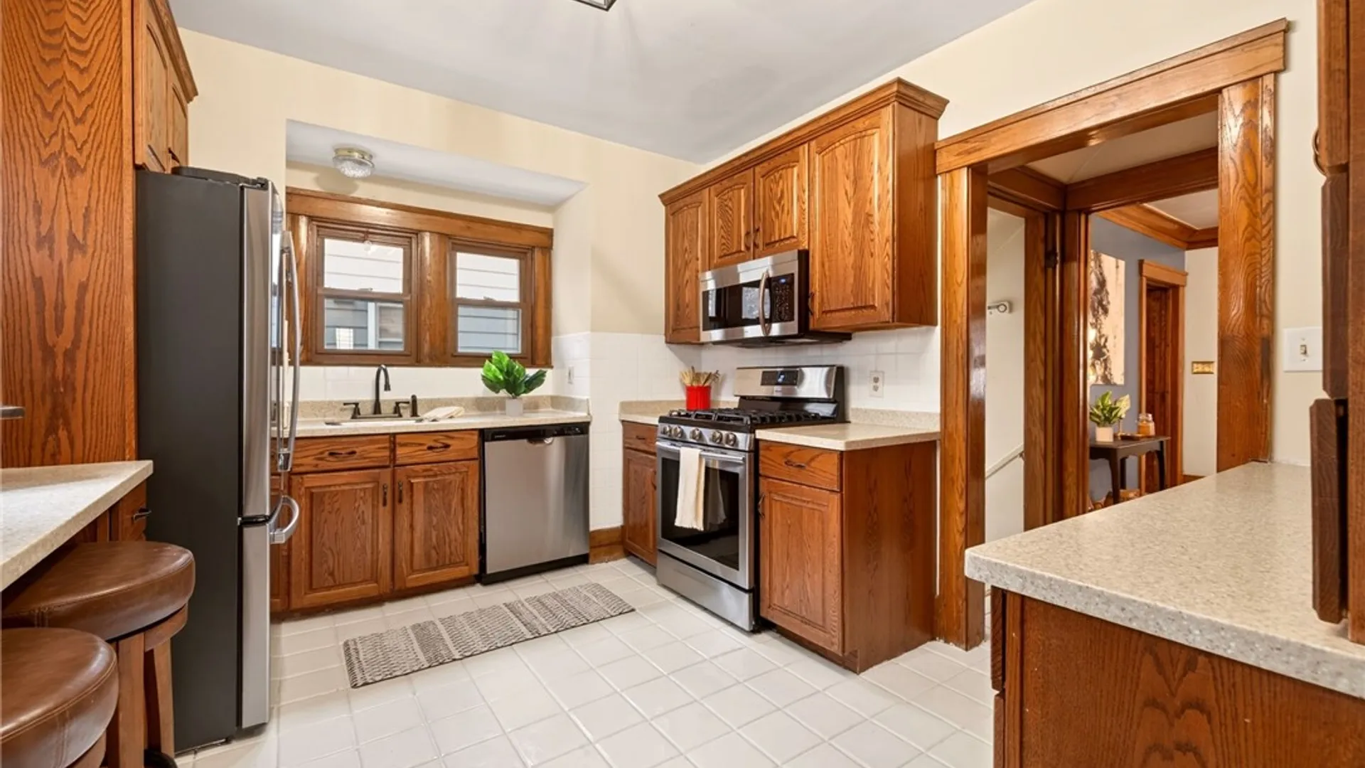 Property at 31 Highland Parkway, Rochester, NY 14620 16