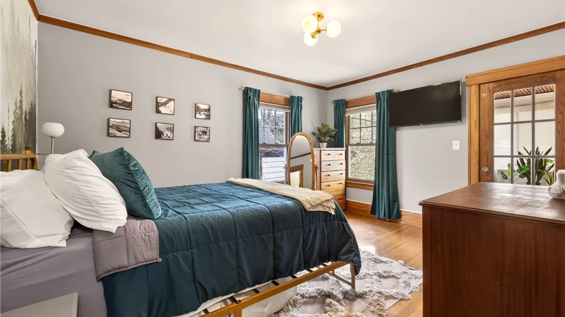 Property at 31 Highland Parkway, Rochester, NY 14620 22