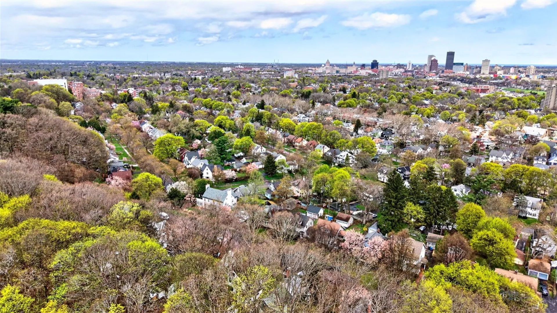 Property at 31 Highland Parkway, Rochester, NY 14620 47