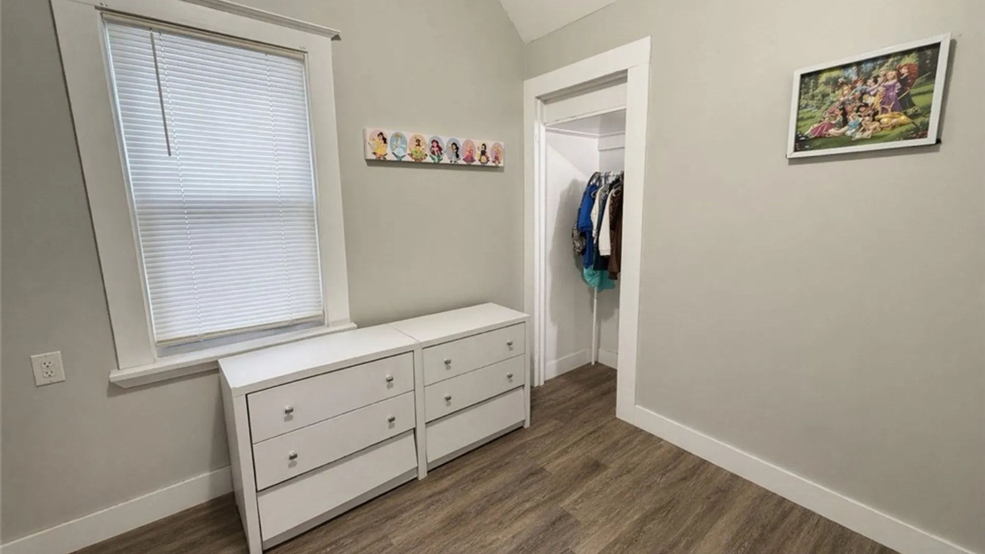 Property at 347 Ludington St, Buffalo, NY 14206 10