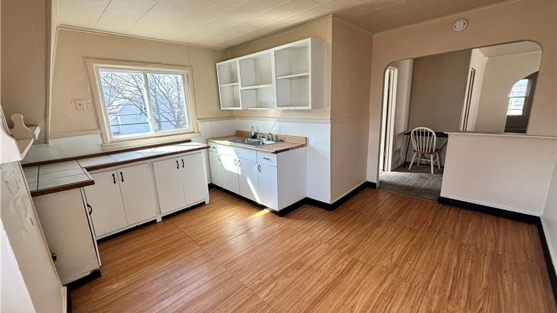 Property at 347 Ludington St, Buffalo, NY 14206 18