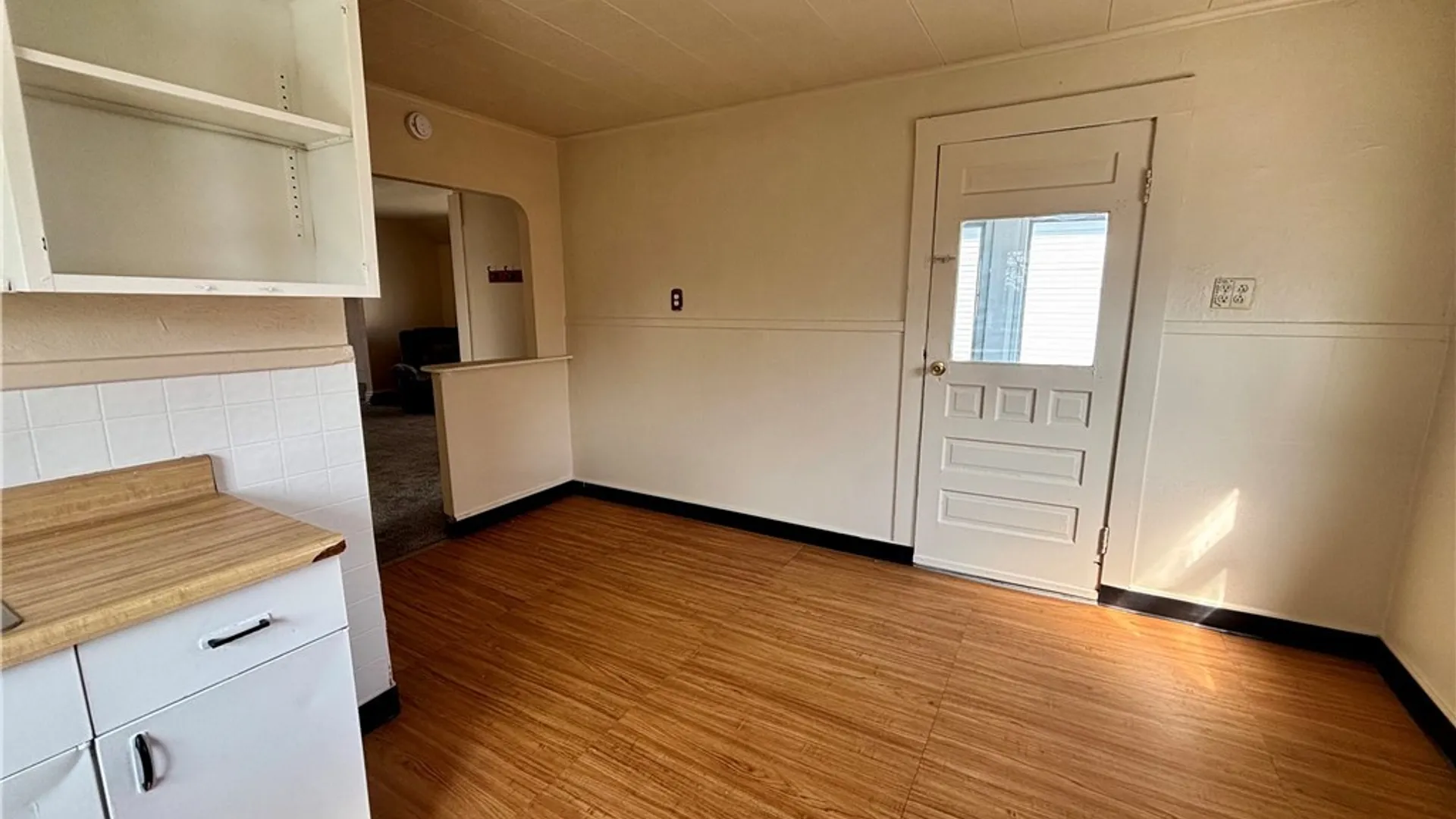 Property at 347 Ludington St, Buffalo, NY 14206 21