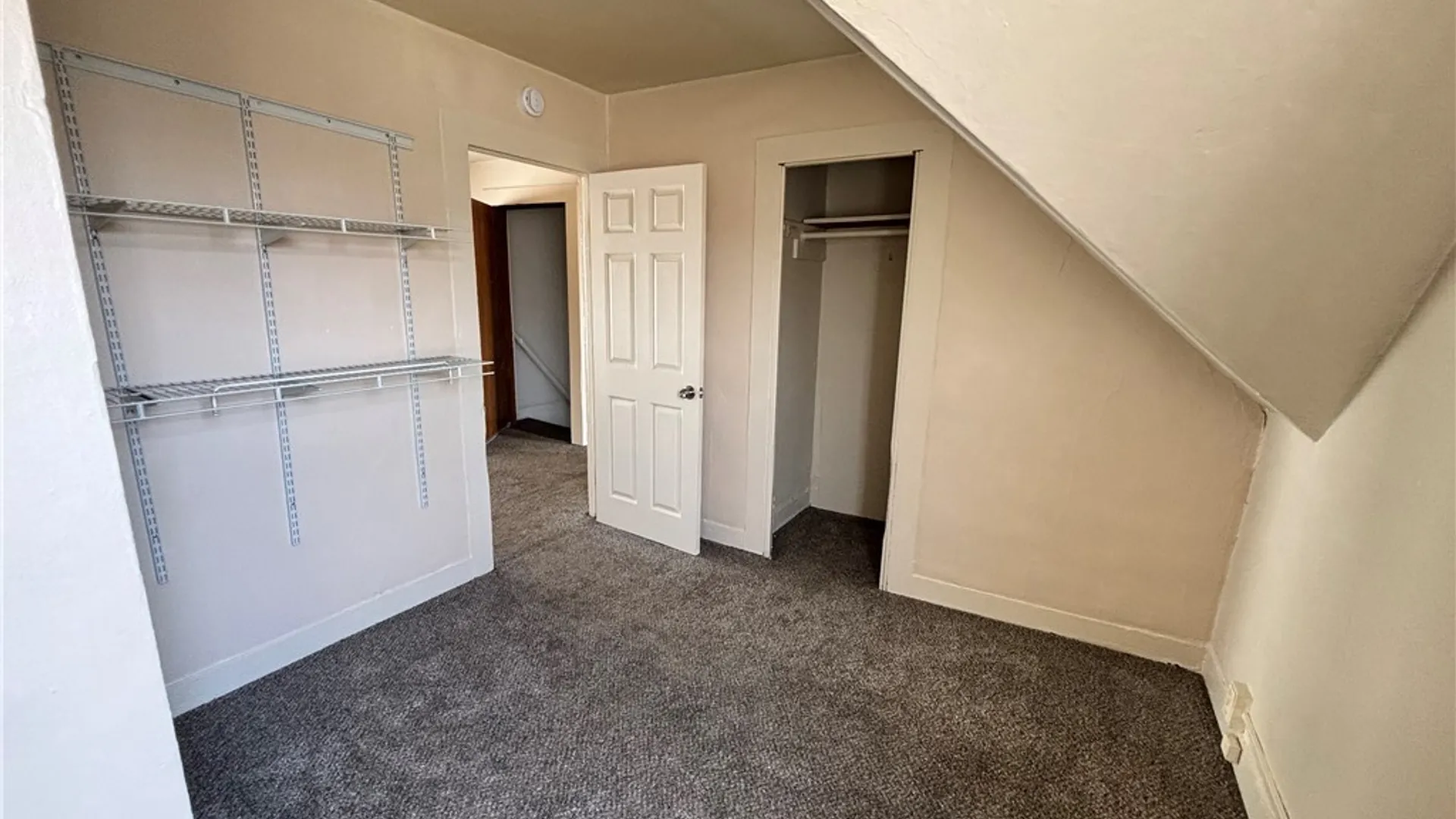 Property at 347 Ludington St, Buffalo, NY 14206 24