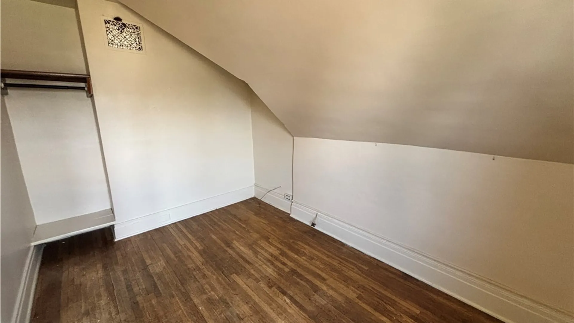 Property at 347 Ludington St, Buffalo, NY 14206 26