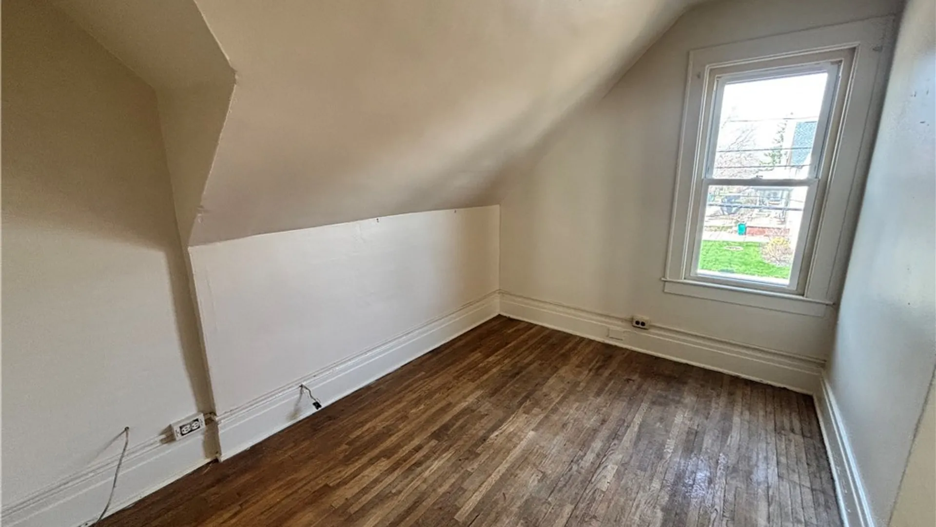 Property at 347 Ludington St, Buffalo, NY 14206 27