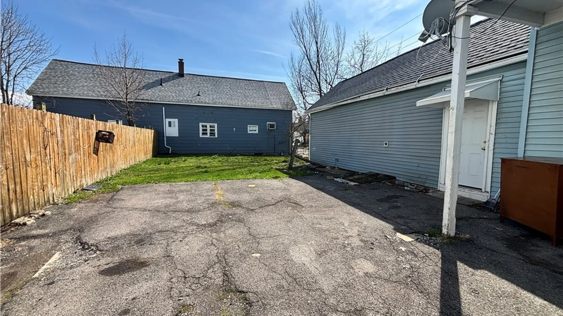 Property at 347 Ludington St, Buffalo, NY 14206 29