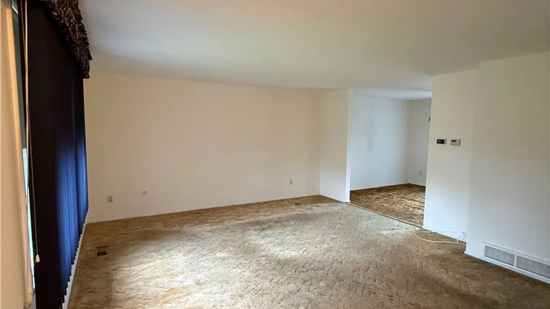 Property at 4306 Amblewood Lane, Clay, NY 13041 11